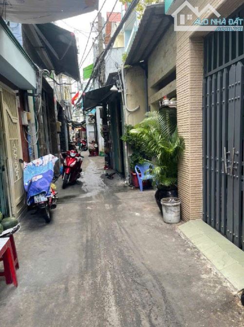 Bán Nhà Hẻm 4,3x15m Đường Dương Bá Trạc Phường 1 Quận 8