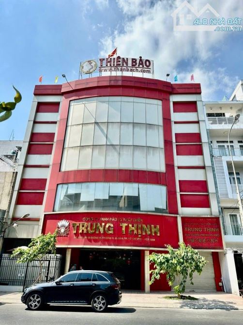 Cho thuê MT 52-54-56-58 Đường số 26, P11 Quận 6. DT 18x24m
