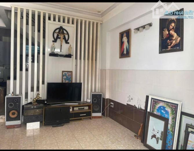 NHÀ TRUNG TÂM P2 ĐÀ LẠT CHỈ 6.1 TỶ! MẶT TIỀN KQH PHAN ĐÌNH PHÙNG – ĐƯỜNG 6M –SỔ RIÊNG 6ty1