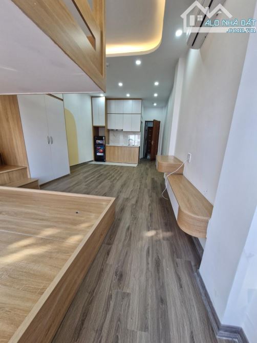 Siêu hiếm! Bán toà CCMN phố Trần Đại Nghĩa 90m2, 7 tầng, 17P, chỉ 14.8 tỷ, giá cực tốt