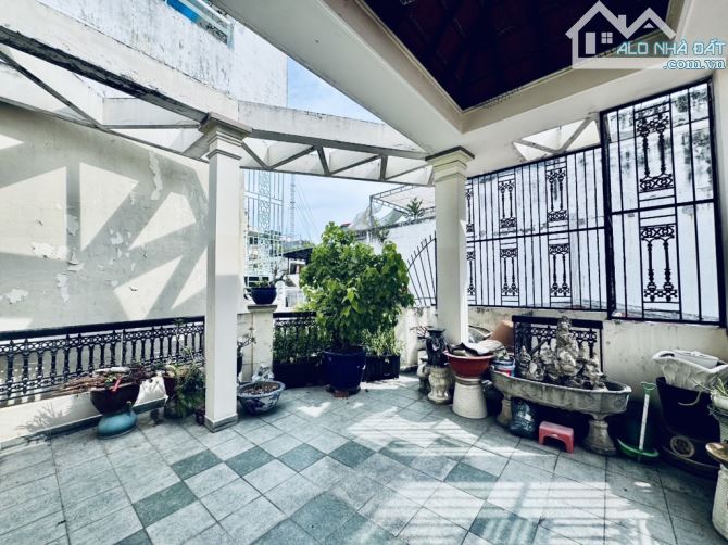 BIỆT THỰ CỐ ĐÔ HUẾ - TRUNG TÂM PHÚ NHUẬN - 11,x tiểu học - 10