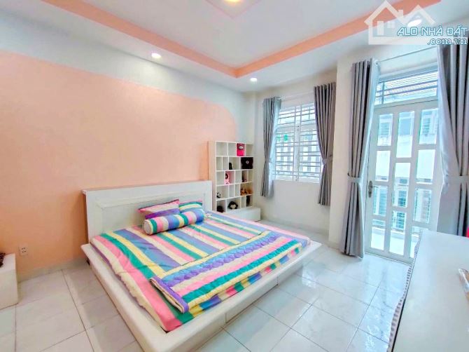 SIÊU PHẨ.M SÁT TÊN LỬ.A - AEO.N MAILL - ĐƯỜNG XE TẢI - 6PN - DTSD 200M2 - 1