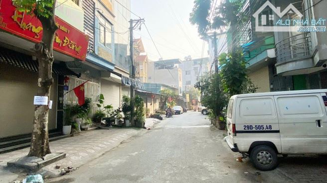 Rẻ 500tr bán nhanh Nhà LK Kiến Hưng 50mx5 tầng kinh doanh nhỉnh 11 tỷ - 1