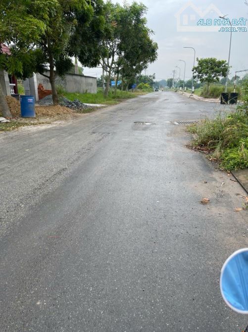 Bán Đất Chính Chủ MT đường nhựa 10m, ngay Bệnh viện Xuyên Á, 200m2, SHR, chỉ 1.3 tỷ - 1