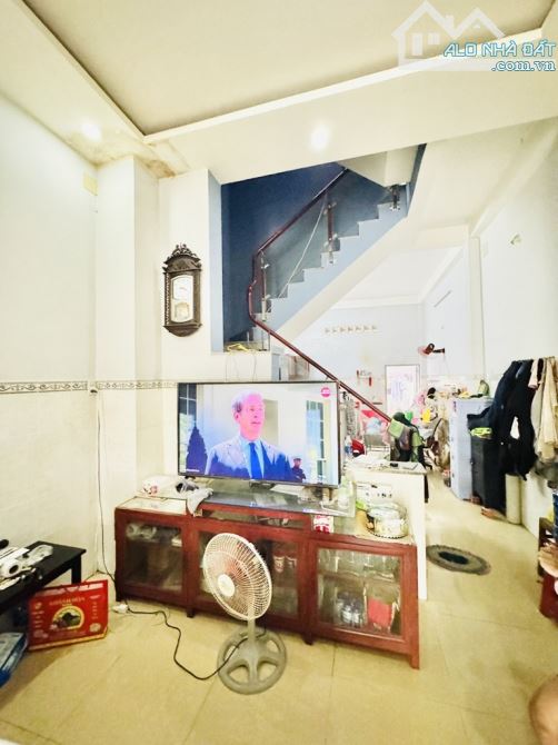 CHÍNH CHỦ BÁN NHÀ ĐẸP BÌNH TÂN 4 TẦNG,NGAY NGÃ TƯ BỐN XÃ,80M2(4×20),ĐƯỜNG XE TẢI CHỈ 7.4 t - 1