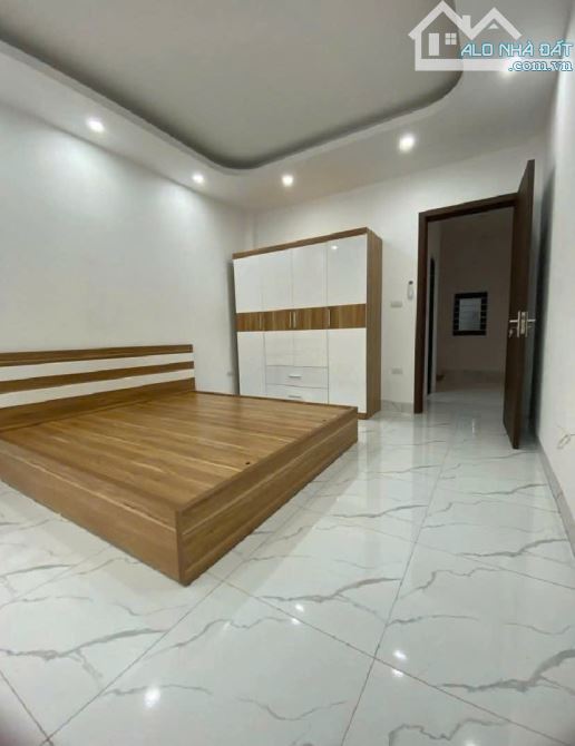Bán nhà  Liên Mạc, 36m2, phân lô, ô tô, nội thất chủ tặng, nhỉnh 4tỷ. - 1