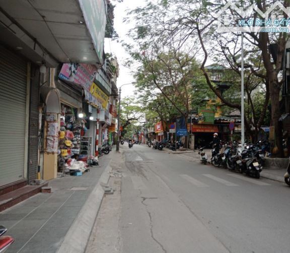 Trục chính, Lô góc, kinh doanh đỉnh, nhà 5 tầng,65m, ô tô tránh ở TT Trôi, Hoài Đức - 1