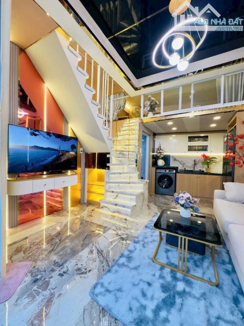 🏠 NHÀ ĐẸP 1 TRỆT 2 LẦU – SÁT CHỢ BÌNH CHÁNH – GIÁ CHỈ 1.690 TỶ! 💰 - 1