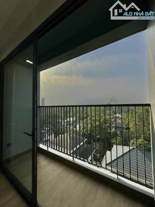 Hàng hot: Căn 3PN 97m2 Ecopark. Full giá 5.570 tỷ - sẵn đồ liền tường, view sông/ tầng đẹp - 1