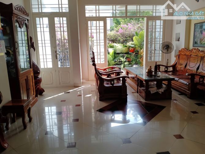 BÁN NHÀ 3 TẦNG, HẺM OTO ĐƯỜNG TRƯƠNG CÔNG ĐỊNH P8, SỔ HỒNG HOÀN CÔNG - 1