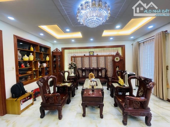 🍎BIỆT THỰ 120M2 - NGANG GẦN 7M - 4 TẦNG - ĐƯỜNG HOA BẰNG, TÂN SƠN NHÌ - FULL NỘI THẤT - 1