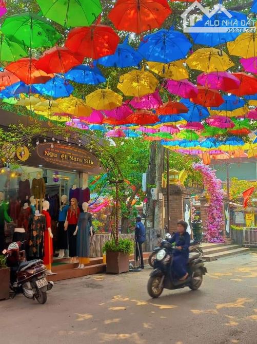 Bán ĐẤT tặng NHÀ Phố Lụa, Hà Đông, 60M2 x 6,5M (LÔ GÓC), Kinh doanh Đỉnh, Giá ĐT. - 1