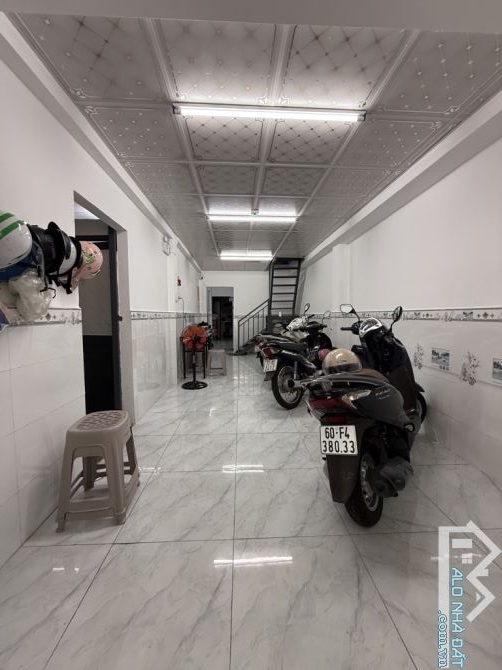 BÁN NHÀ QUẬN 10, NGÔ GIA TỰ, 56m2, 3TẦNG, CÁCH MẶT TIỀN CHỈ 20M - 1