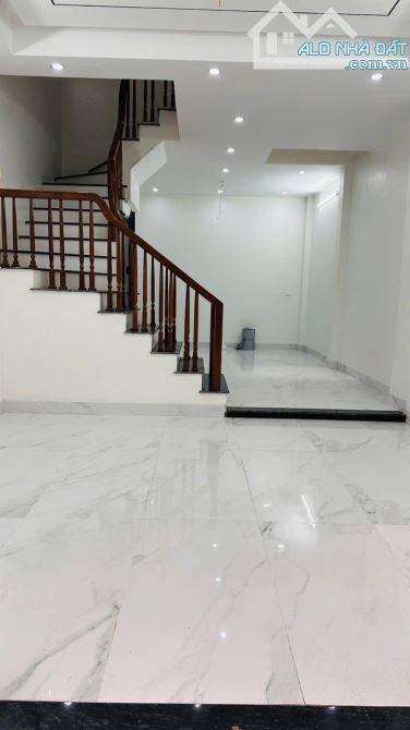 Bán nhà trong ngõ đường Ngô Tất Tố - 1