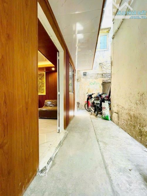 TRUNG TÂM QUẬN 1, NHÀ PHỐ BÙI VIỆN 2Tầng 2PN MỚI, 26M2. HẺM RỘNG, THOÁNG. GIÁ CHỈ 4,15 Tỷ - 1