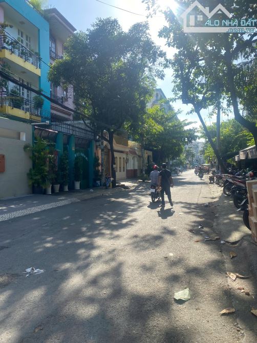 Biệt thự sang trong Trường Sơn, Q10- đường lon 12m, Giá 43 tỷ - 1