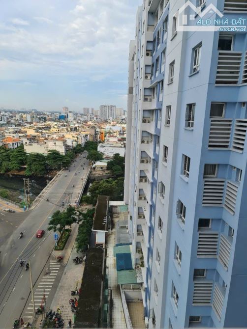 Ann về Q2 cho thuê căn góc ĐPN Tower , 141m2 3PN NTCB nhà đẹp lầu cao giá 17 triệu - 1