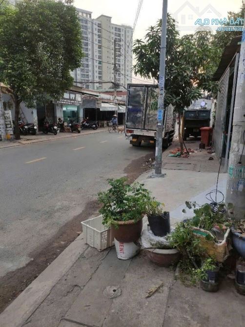Nhà 4 Lầu, 4x25m, mặt tiền đường Trần Thị Hè, giá 5.9 tỷ TL - 1