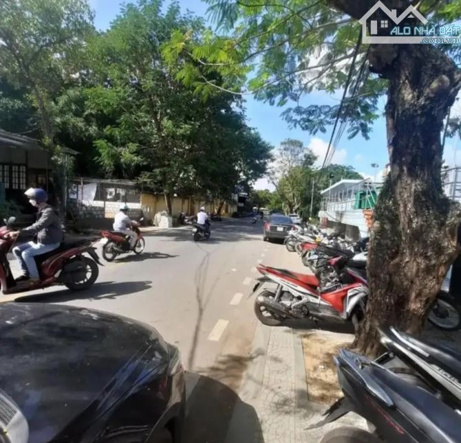 Sở Hữu Ngay MT PHAN CHU TRINH - TP HUẾ - 1