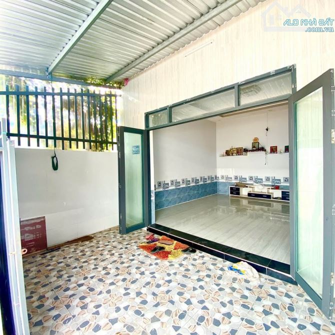 Cứu chủ  chén này ! Cần bán gấp căn nhà ở ngay Đ. Tân Hiệp 16 , Hóc Môn 87m2 SHR giá 999tr - 1