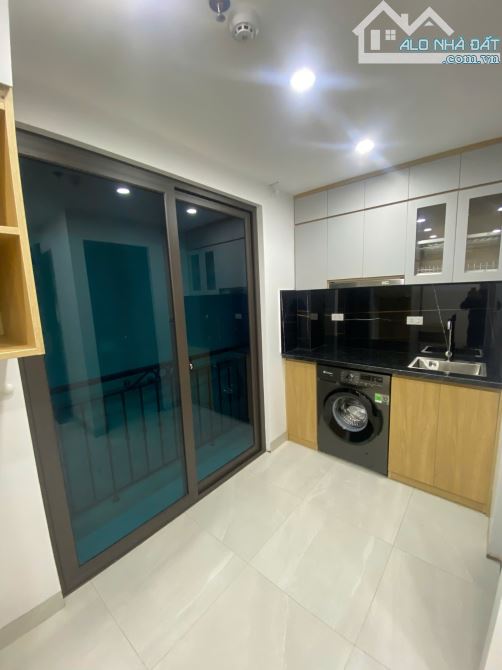 Chủ cần bán CCMN Văn Quán, Yên Xá, Hà Đông,DT70m2 8 tầng 26 phòng thu 1,2 tỷ/năm - 1