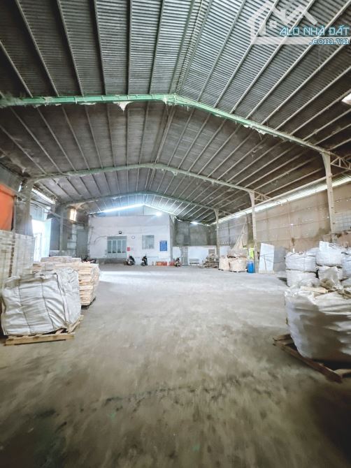 Bán nhà xưởng kiên cố gần 2000m2 khu Minh Nguyệt Gần Trường Học Tân Hoà TP Biên Hòa . 👉 G - 1