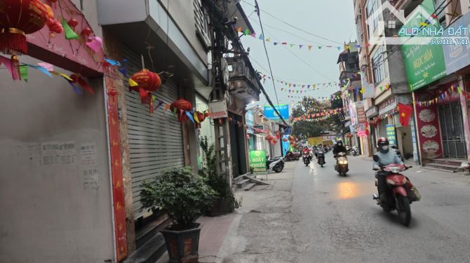 Bán nhà Tân Lập,  Đan Phượng, 31m2 5 tầng mặt tiền 3.8m giá 4.65 tỷ - 1