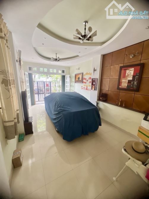 DT khủng Q8 biệt thự 4 tầng 6 x 20 = 120m2 ô tô ngủ 1 đời chủ - sát mặt tiền Tạ Quang Bửu - 1