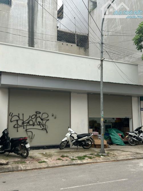 BÁN GẤP 120M ĐẤT ĐẤU GIÁ TỨ HIỆP THANH TRÌ P.LÔ ÔTÔ TRÁNH VỈA HÈ KINH DOANH 26.8 TỶ - 1