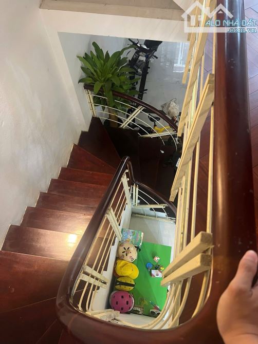 CẦN BÁN GẤP NHÀ PL KHUẤT DUY TIẾN 2 MẶT THOÁNG - Ô TÔ TRÁNH - DIỆN TÍCH 60m2 CHỈ 18.5 TỶ - 1