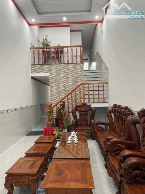 Bán nhà mặt tiền kinh doanh Long Bình Biên Hòa 5.5 tỷ - 1