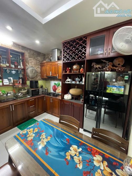 BÁN NHÀ MIẾU ĐẦM LÔ GÓC CỰC HIẾM RỘNG MÊNH MÔNG CHỈ NHỈNH 8 TY - 1