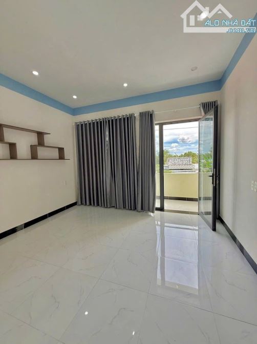 Nhà lầu mới xây dựng gần quảng trường Mỹ Tho, Tiền Giang - 12