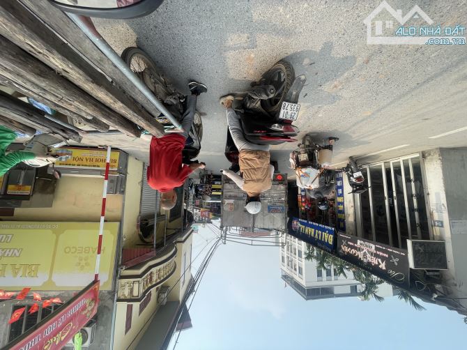 Nhà Di Ái 35m2 mặt tiền 4m xây 5 tầng ô tô đỗ cửa vài bước ra chợ, trường học 4 tỷ 3 - 2