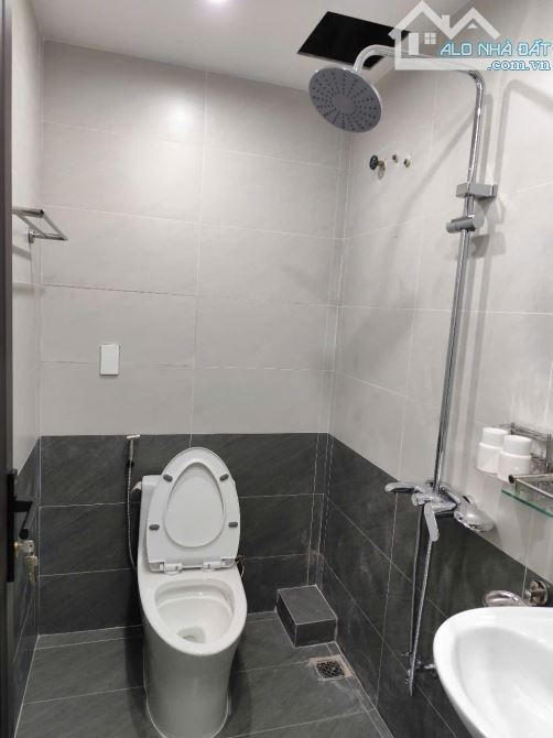 Bán nhà -MP Chu Văn An,Vị trí đẹp,ô tô đỗ cửa,có dòng tiền,nhà rất có lộc,DT: 50m,Giá:6.5t - 2