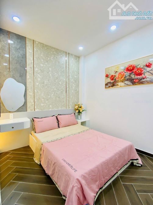 Bán nhà HẺM ÔTÔ Nguyễn Đình Chiểu Q.3, 6 tầng, nở hậu tài lộc, nhích 8 tỷ - 2