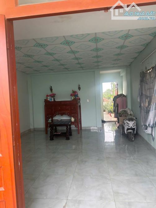 Nhà phố kdc gần ngã 3 Cây Lơn và BigC Go p. Đông Hòa - 2