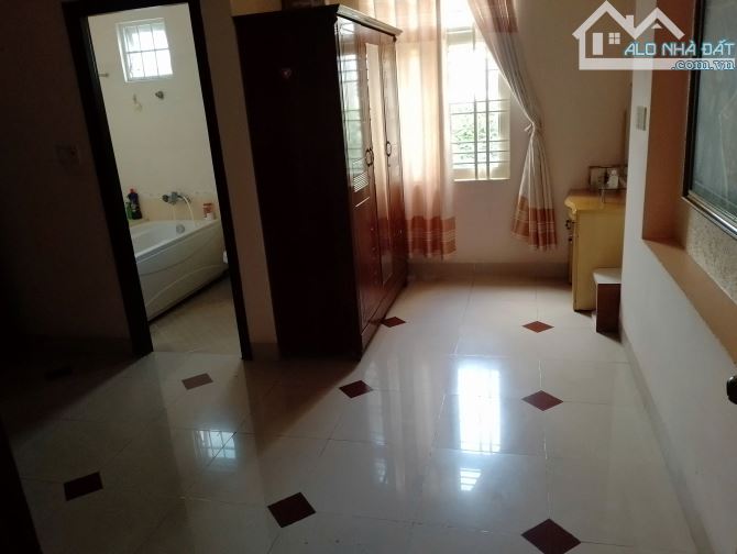 BÁN NHÀ 3 TẦNG, HẺM OTO ĐƯỜNG TRƯƠNG CÔNG ĐỊNH P8, SỔ HỒNG HOÀN CÔNG - 2