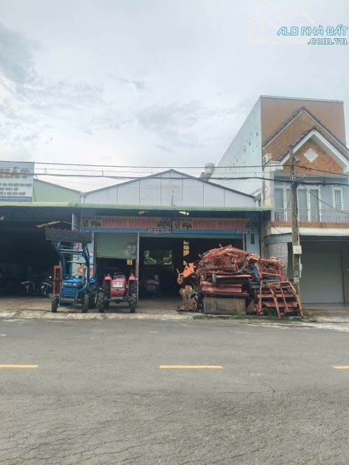 Bán 250m đất mặt tiền QL1A kế bên KCN Long Khánh, phường Suối Tre, Đồng Nai - 2