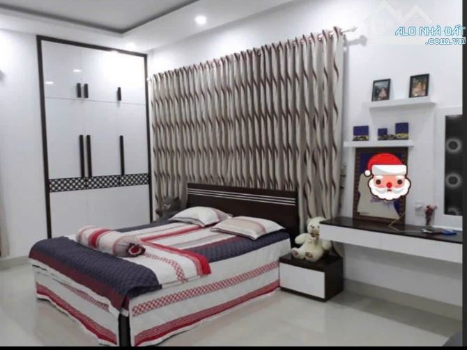 Bán nhà mặt tiền kinh doanh đường Đồng Khởi - Diên Khánh giá cực tốt - 2