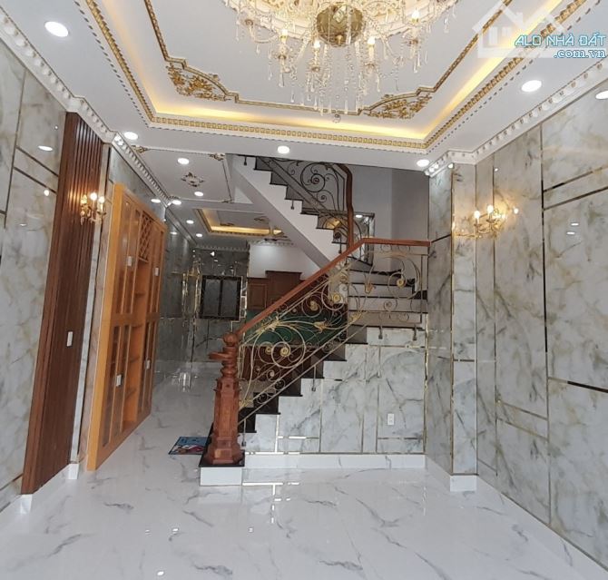 NHÀ MỚI Ở NGAY - ĐỐI DIỆN GIGAMAL - HXH - 70M2(4x17.5) - NHỈNH 7 TỶ - 2