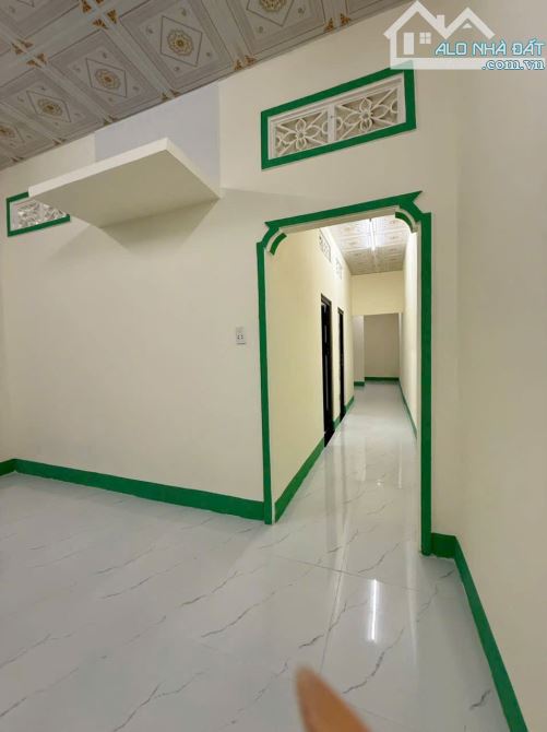 Bán nhà cấp 4 đẹp 124m2 gần chợ, trường học P. Tân An, giá 2 tỷ 300 - 2