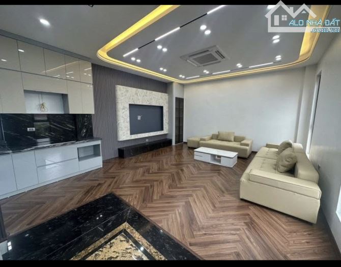 🚀 VIỆT HƯNG – Ô CÁCH! NHÀ ĐẸP, THANG MÁY, Ở SƯỚNG NHƯ RESORT – 8.6 TỶ! - 2