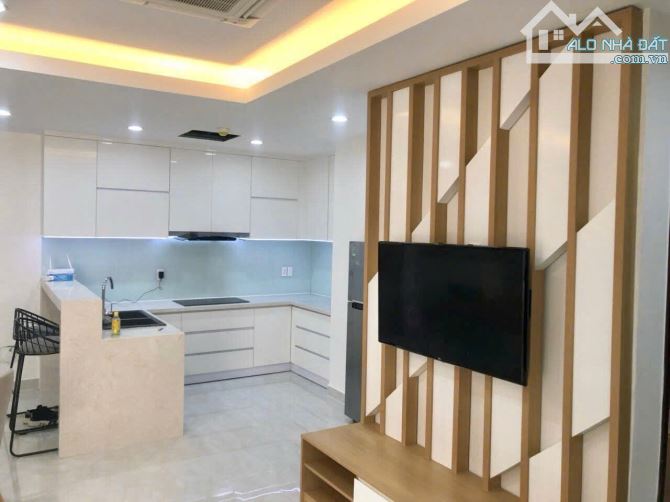 Cần bán căn hộ Remax Plaza Đ/C 20 Phạm Đình Hổ Phường 1 Quận 6, diện tích 112m2, 3phòng ng - 2