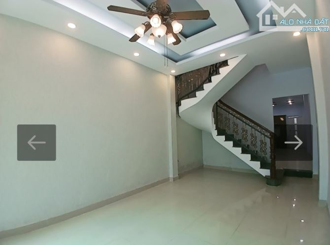 115m MẶT TIỀN, CHỈ 8,X TỶ, TRỤC LÊ VĂN VIỆT, QUẬN 9 2 TẦNG - 2