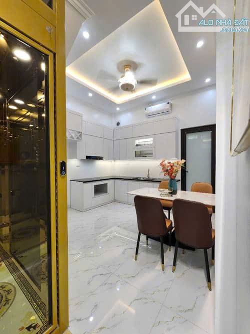 💥SIÊU PHẨM NHÀ MỚI TINH FULL NỘI THẤT - PHÂN LÔ CÁN BỘ - GARA Ô TÔ - VÀI BƯỚC RA PHỐ - 2 - 2