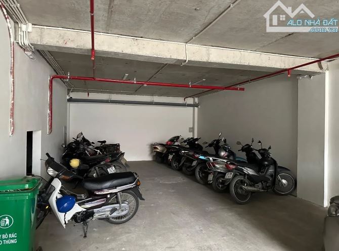 Bán tòa nhà văn phòng trên ở dưới cho thuê xây mới đẹp mặt phố Nguyễn Hoàng Tôn - 2