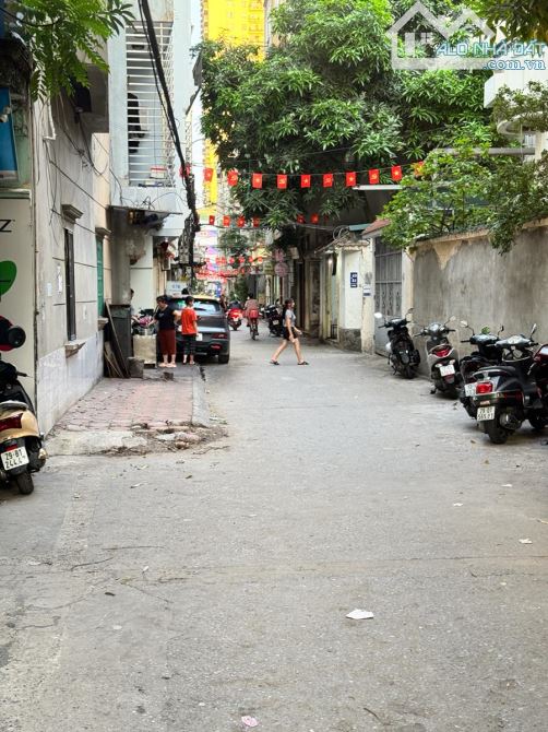 BÁN ĐẤT PHÂN LÔ PHỐ VŨ NGỌC PHAN ĐỐNG ĐA 40 TỶ 150M2 MT 7M Ô TÔTRÁNH KINH DOANH XÂY TOÀ VĂ - 2