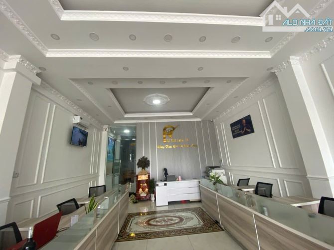 Siêu Phẩm mặt tiền Đ số khu dân cư Vĩnh Lộc đối diện công viên Hồ Trái Tim 114m2,4 Tầng - 2