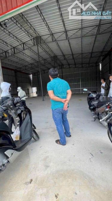 BÁN XƯỞNG 1553m MẶT TIỀN NGUYỄN VĂN BỨA GIÁ 32.5 ty - 2